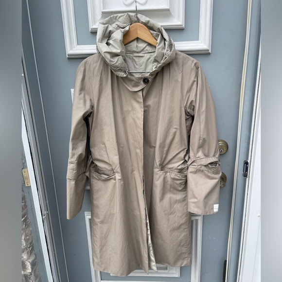 MAXMARA TRENCH COAT - Picture 1 of 6